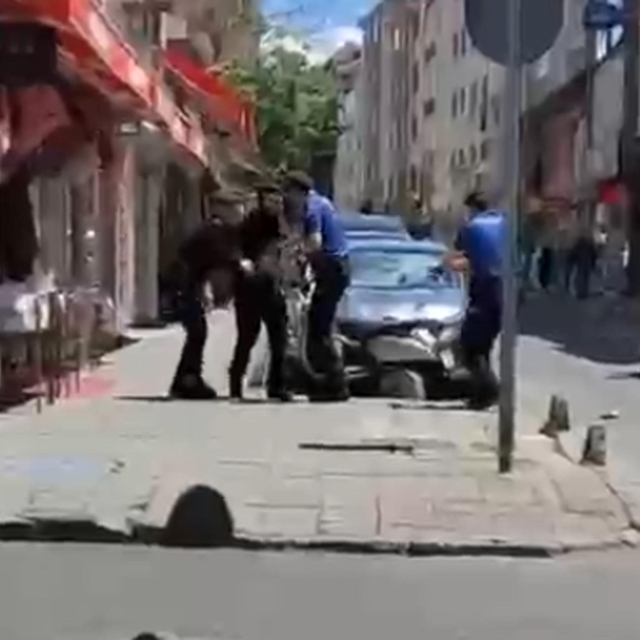 Tekirdağ'da silahlı kavga ihbarına giden polislere ateş açıldı: 2 şehit (2)