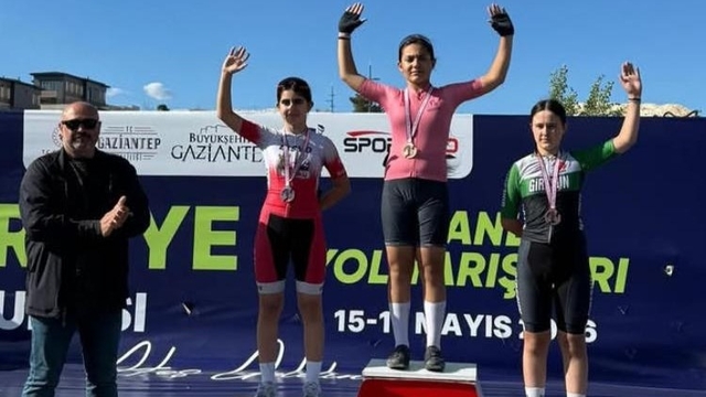 Akhisarlı pedallar Gaziantep'te zirveye çıktı