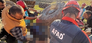 Traktörün altında kalan kuzenler öldü