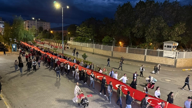 Iğdır'da "Gençlik Yürüyüşü" düzenlendi
