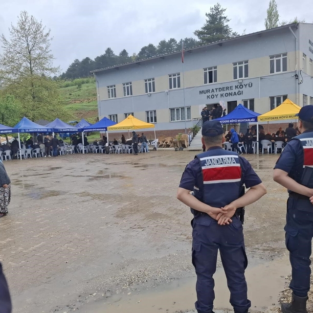 Bilecik'te 250 kişi ile yağmur duası yapıldı