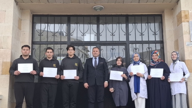 Bayburt Lisesinin Erasmus kafilesi İtalya'dan döndü