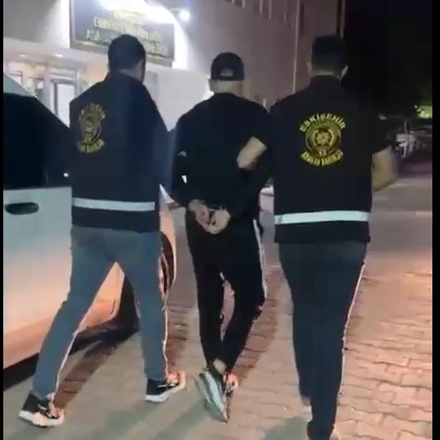 50 yıl hapis cezasıyla aranan firarir Eskişehir'de yakalandı
