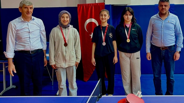 Bilecik'te Liseler Arası Masa Tenisi Müsabakaları tamamlandı