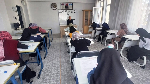 Simav'da "Çocuk İlmihali" bilgi yarışması yapıldı
