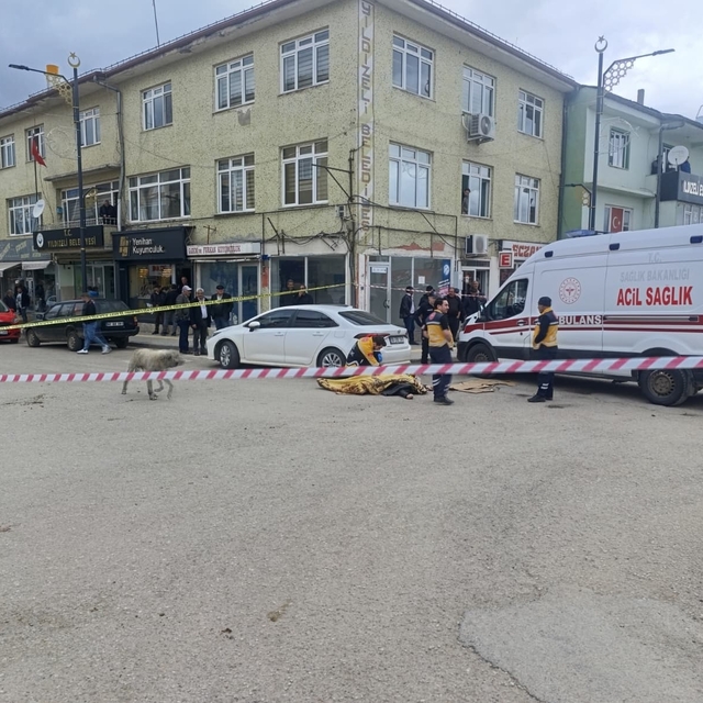 Belediye çalışanı, silahlı saldırıda hayatını kaybetti
