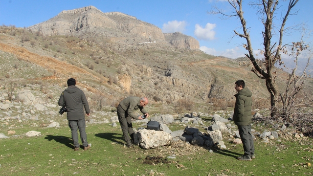 Şırnak'ta dron ve foto kapanlarla kaçak avcılık gözetim altına alındı
Kaçak avcılığa geçit vermemek için 20 personel, dron ve foto kapanlarla 24 saat görev başında