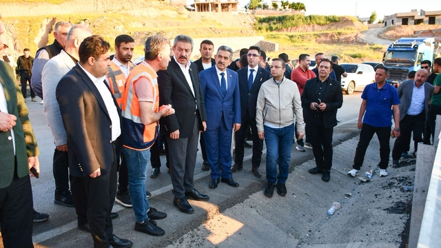 Cizre'de 'Ölüm rampası' alarmı
Tepki çeken yolda inceleme başlatıldı