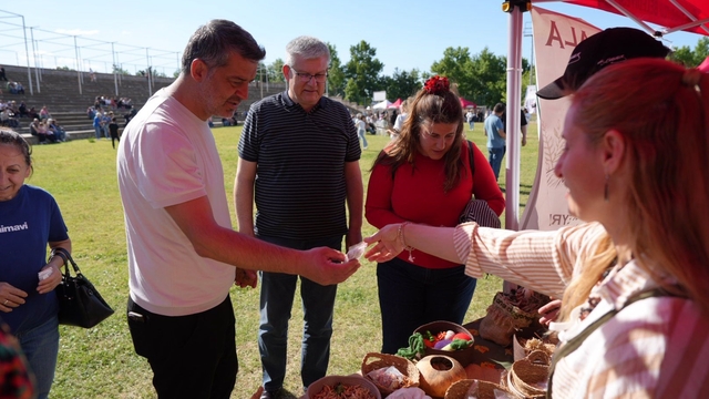 Yerel tohumlar geleceğe taşındı
Turgutlu'da Yerel Tohum Takas ve Bahar Şenliği coşkusu yaşandı