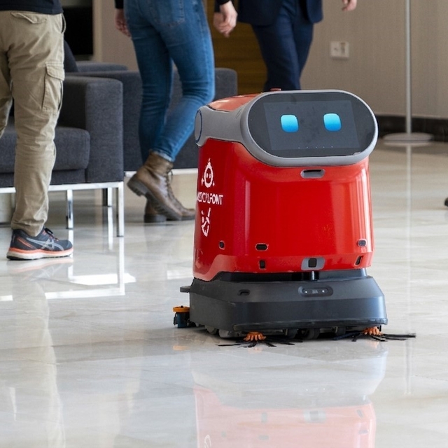 Medical Point'te robotlar iş başında