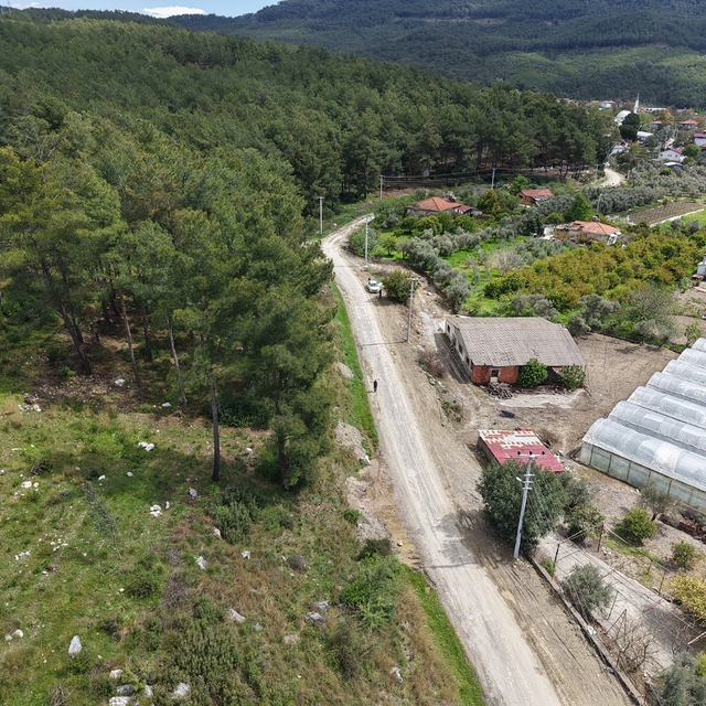 Dalaman Kargınkürü Mahallesi'ndeki içme suyu şebeke hattı yenilendi