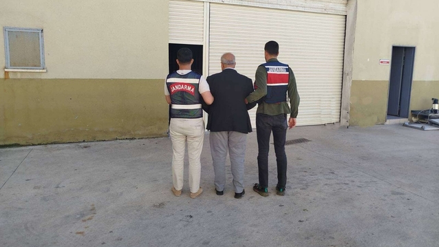 26 Yıl kesinleşmiş hapis cezasıyla aranan hükümlü yakalandı
