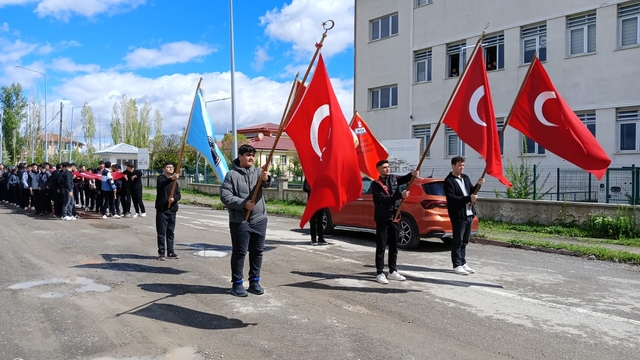 Ulaş'ta "Bayrak Yürüyüşü" düzenlendi