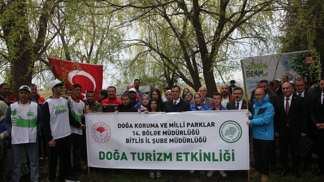 Van, Hakkari ve Bitlis'te "Orman Benim" etkinliği düzenlendi