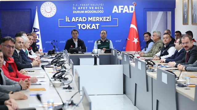 Bakan Yardımcısı Gizligider: "Reşadiye'de debi saniyede 354, Niksar'da ise 479 metreküpe ulaştı"