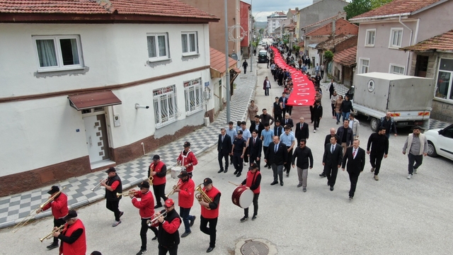 İnönü'de 107. Yıl Gençlik Yürüyüşü düzenlendi