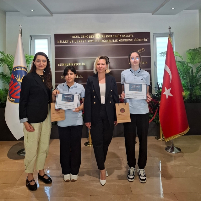 Gaziantep Kolej Vakfı öğrencilerinden Zeka Oyunlarında Türkiye derecesi