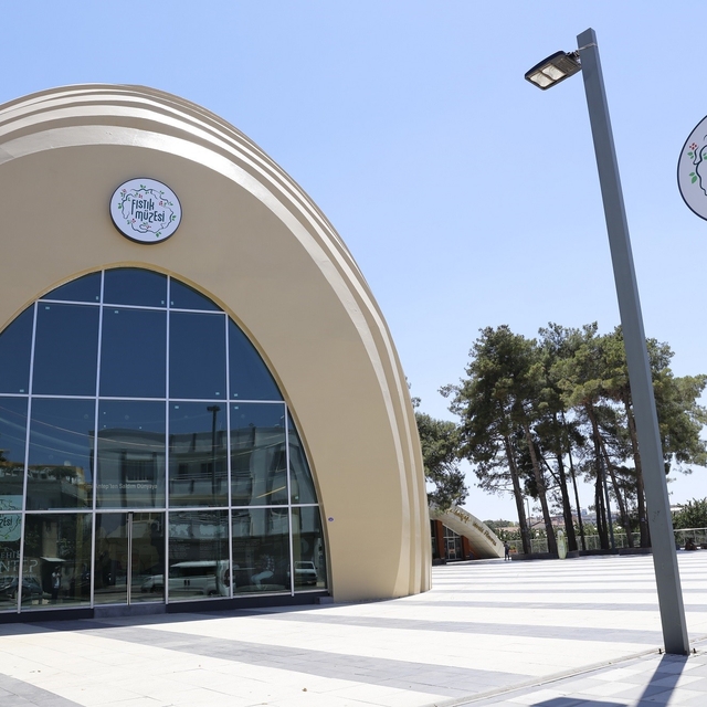 Atatürk'ü ANMA Gençlik ve Spor Bayramı'nda Doğal Yaşam Parkı Müzeler ücrets...