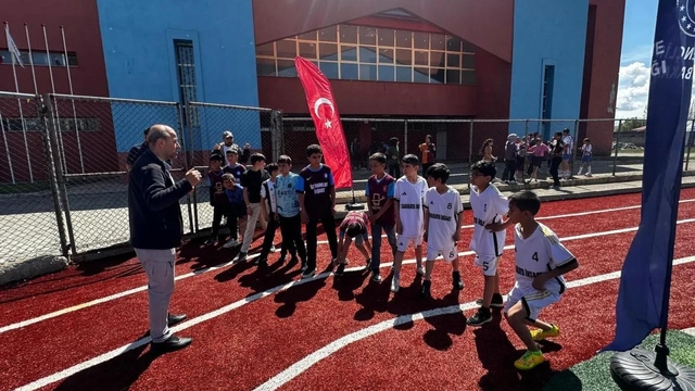 Patnos'ta 19 Mayıs Coşkusu atletizm yarışıyla taçlandı