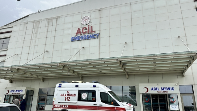 Özel halk otobüsünün altına giren motosiklet sürücüsü hayatını kaybetti