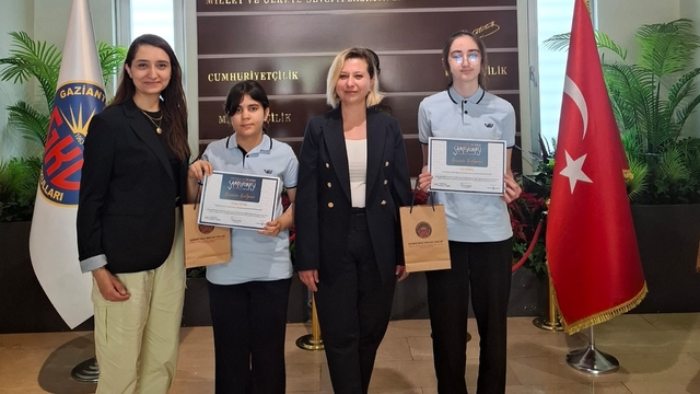 Gaziantep Kolej Vakfı öğrencilerinden Zeka Oyunlarında Türkiye derecesi