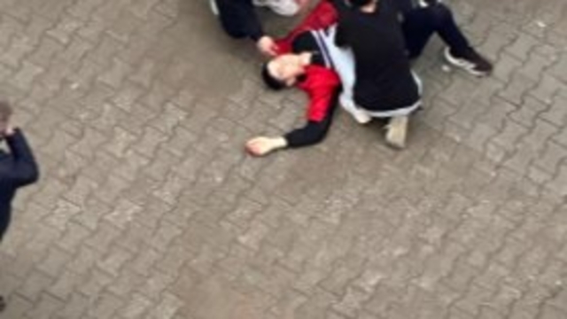 Kuzenini tabancayla ağır yaraladı