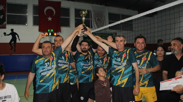 Bozyazı ilçesinde voleybol turnuvası düzenlendi