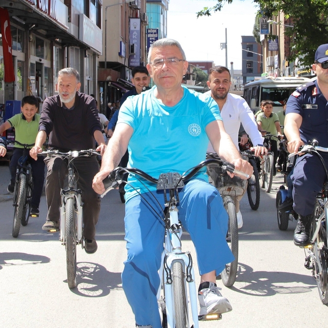 Köşk'te 19 Mayıs coşkusu pedal çevirerek kutlandı