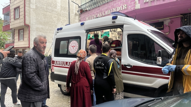 Ordu'da dereye düşen çocuk vatandaşlar tarafından kurtarıldı
