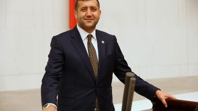 Baki Ersoy'dan Gençlik ve Spor Bakanı'na çağrı