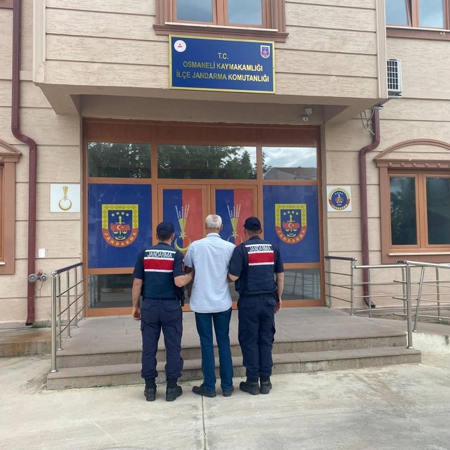 Bilecik'te 8 yıl 4 ay hapis cezası bulunan şahıs yakalandı