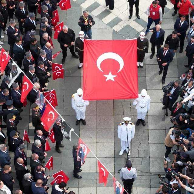19 Mayıs Bayrak Devir Teslim Töreni