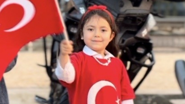Osmaniye'de motosiklet tutkunlarından 19 Mayıs korteji