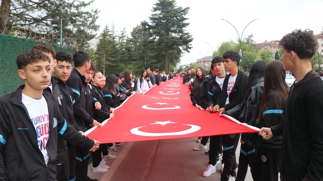 Kocaeli, Sakarya, Düzce ve Bolu'da 19 Mayıs coşkusu