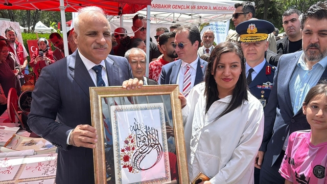 Diyarbakır'da 19 Mayıs coşkuyla kutlandı