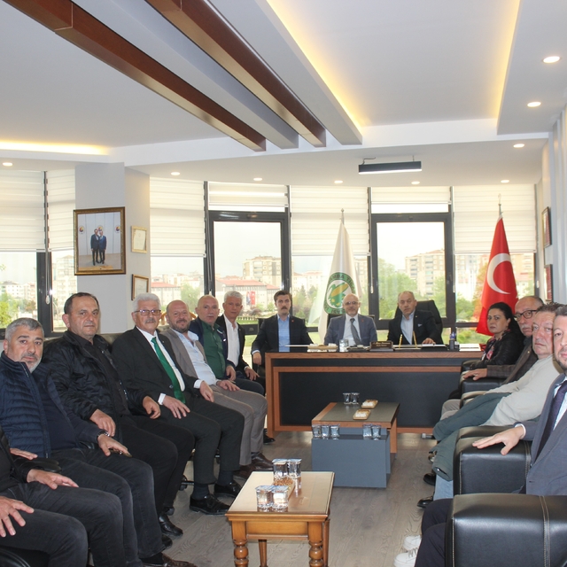 Fındıkta stratejik önem vurgusu
ÇTB'ye ziyaret: Fındık ve bölge ekonomisi m...