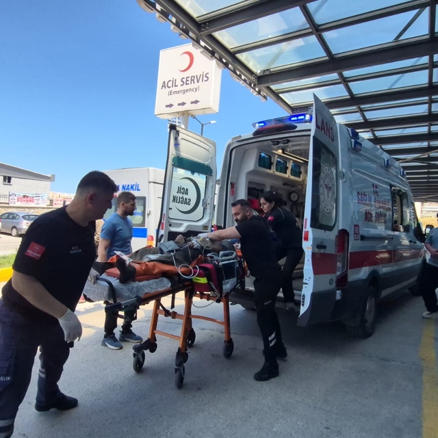 Oğluyla birlikte çalıştığı kaçak maden ocağındaki göçükte öldü
