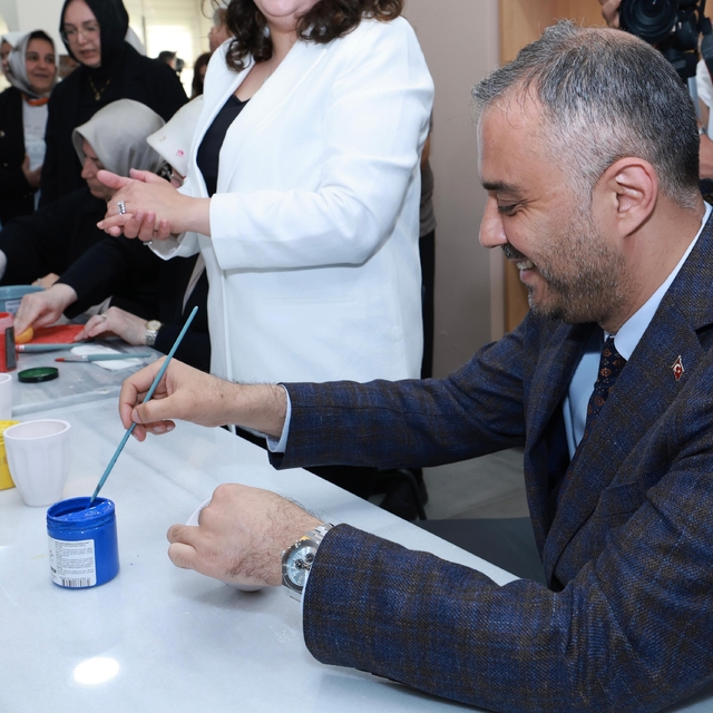 Kadın Emeği Seramik Atölyesi'nin eserleri görücüye çıktı