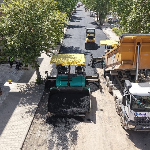 Kahramanmaraş'ta yollar asfaltlanıyor