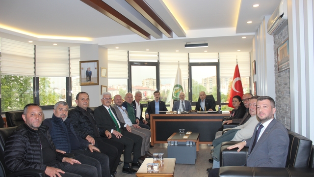 Fındıkta stratejik önem vurgusu
ÇTB'ye ziyaret: Fındık ve bölge ekonomisi masaya yatırıldı