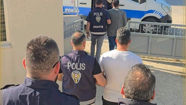 Karacabey'de aranan 4 hükümlü yakalandı