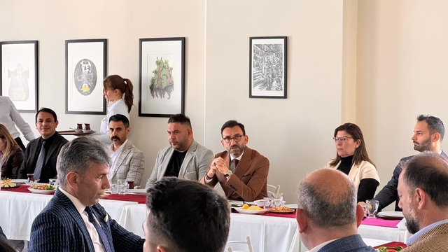 Burhaniye'de danışma kurulu toplantısı düzenlendi