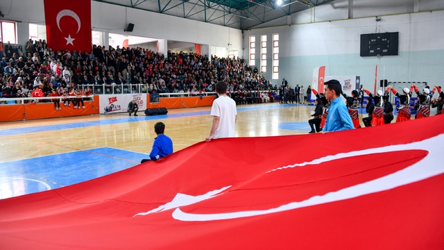 Gümüşhane'de 19 Mayıs coşkuyla kutlandı