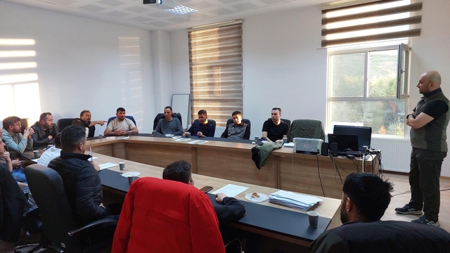 Bayburt'ta avcılık eğitimi alan 15 aday kursu tamamladı