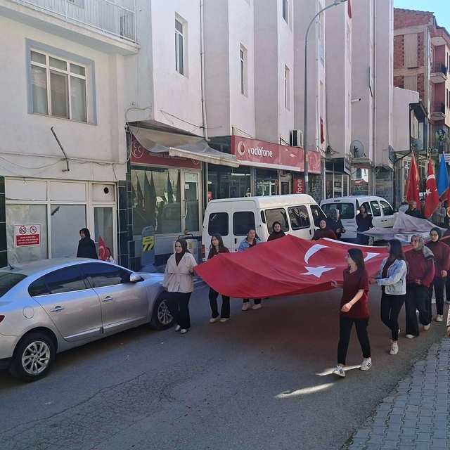 Hisarcık'ta Gençlik Yürüyüşü düzenlendi