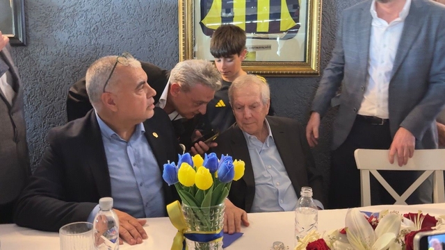 Aziz Yıldırım, Yalova'da Fenerbahçeli taraftarlarla buluştu