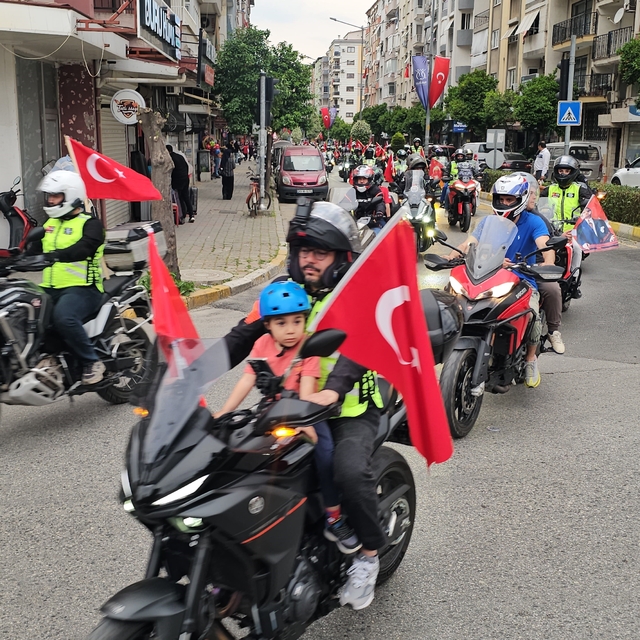 Nazilli'de iki tekerli kutlama