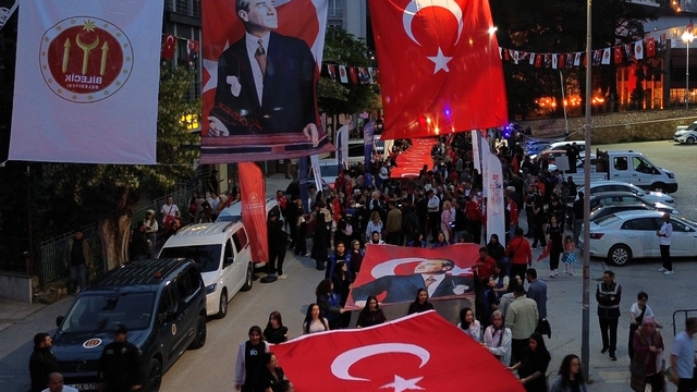 Bilecik'te "Gençlik Haftası" yürüyüşü düzenlendi