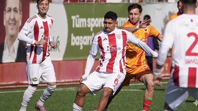 Ayvalıkgücü'nün dinamosu Emirhan'ın hayali gerçek oldu
Ayvalıkgücü Belediyespor'un genç yıldızı ay-yıldızlı formaya bir adım daha yaklaştı