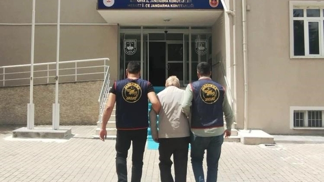 Kütahya İl Jandarma Komutanlığı'ndan aranan şahıslara yönelik uygulama
